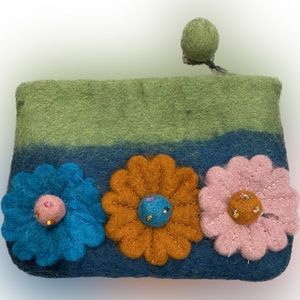 Rising Tide Flower 100% Wool Notions Pouch Knit  Crochet Wool Made in Nepal